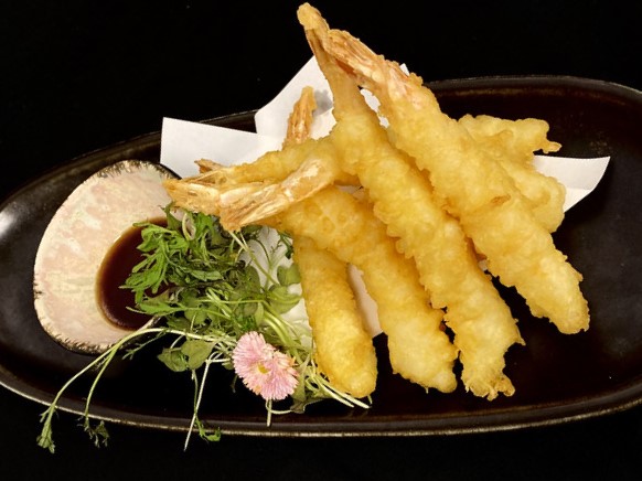 Czym jest tempura, jak smakuje sushi w tempurze?
